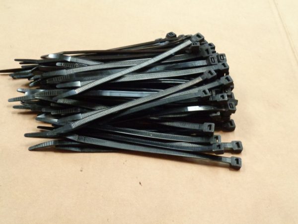 bundle of 8" zip ties